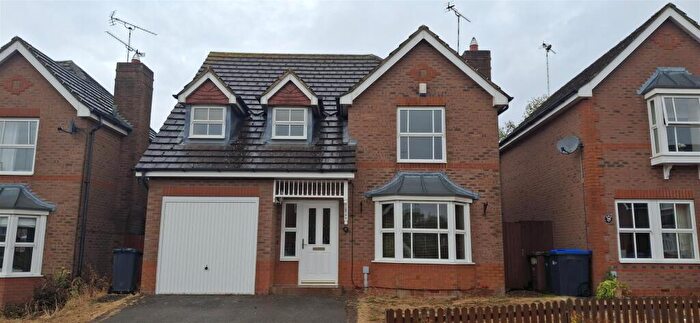 4 Bedroom House To Rent In Timken, NN11