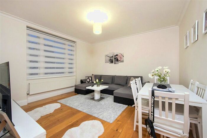 1 Bedroom Flat To Rent In Pleasant Place, Islington, N1