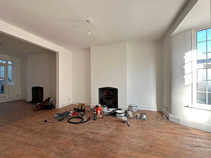 5 Bedroom End Of Terrace House To Rent In Carlton Avenue, Ramsgate, CT11