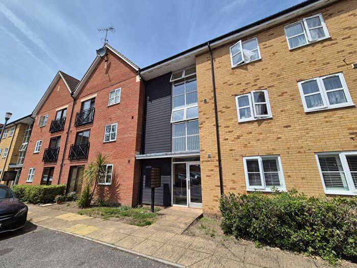 1 Bedroom Apartment To Rent In Trelawney Place, Chafford Hundred, RM16