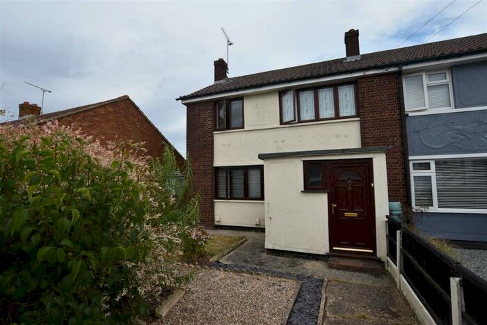 3 Bedroom House To Rent In Pine Close, Canvey Island, SS8