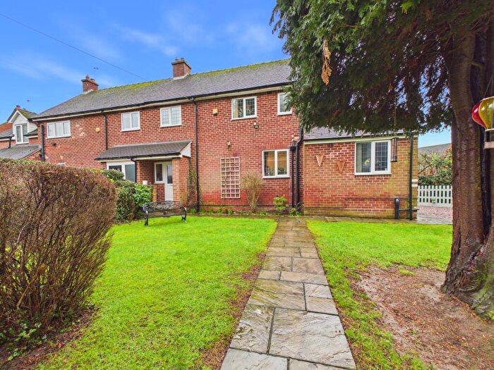 3 Bedroom Semi Detached House For Sale In Havenbaulk Lane, Littleover, DE23