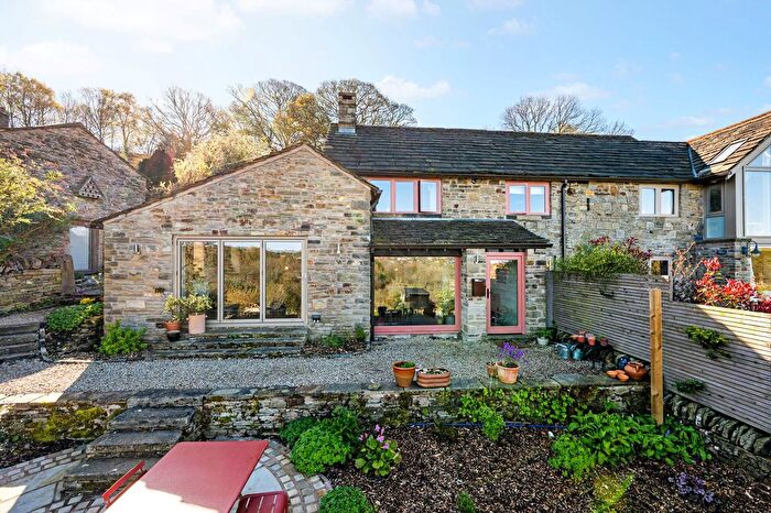 2 Bedroom Barn Conversion For Sale In Townscliffe Lane, Marple Bridge, SK6
