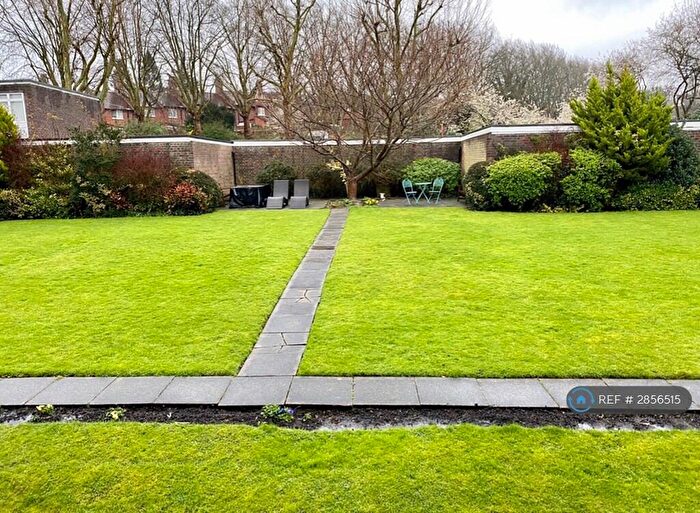 2 Bedroom Flat To Rent In Herons Lea, London, N6