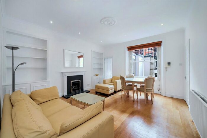 3 Bedroom Flat To Rent In Philbeach Gardens, London, SW5