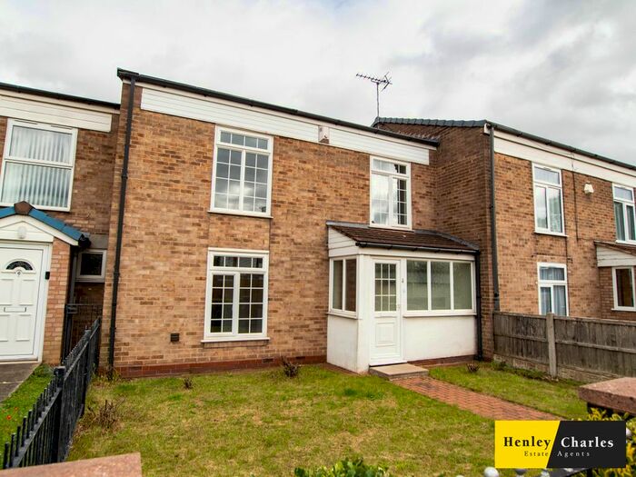 4 Bedroom Terraced House To Rent In Rawlins Croft, Castle Vale, Birmingham, B35