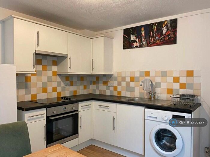 Studio To Rent In Headington, Headington, Oxford, OX3