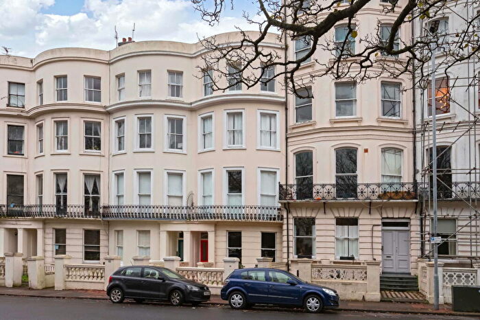 2 Bedroom Flat For Sale In Vernon Terrace, Brighton, BN1