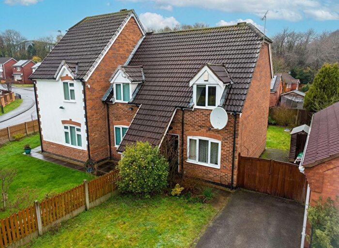 2 Bedroom End Terrace House For Sale In Astley Drive, Mapperley, Nottingham, NG3