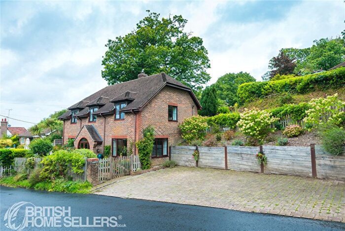 4 Bedroom Detached House For Sale In Netherfield Road, Battle, East Sussex, TN33