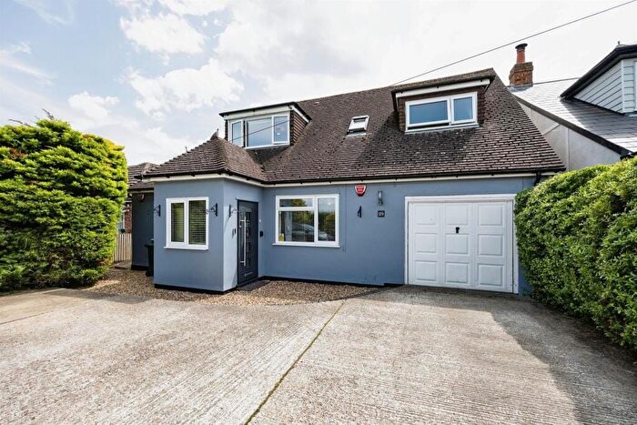 5 Bedroom Detached Bungalow For Sale In Tally Ho Road, Shadoxhurst, Ashford, TN26