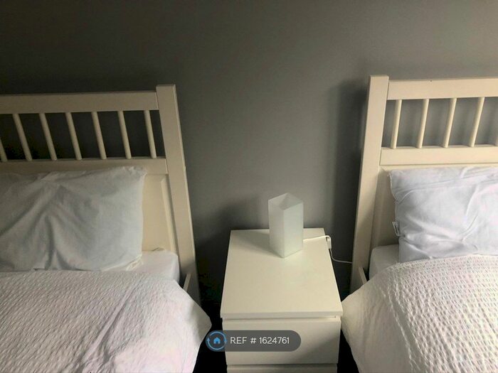 2 Bedroom Flat To Rent In Main Street, Guardbridge, St. Andrews, KY16