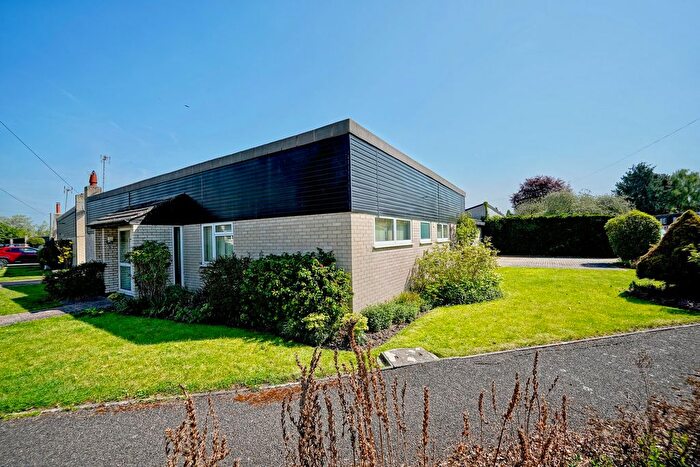 3 Bedroom Detached Bungalow For Sale In Victoria Crescent, Wyton, Huntingdon, PE28