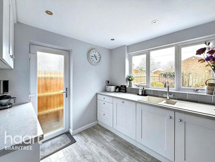 3 Bedroom Detached House For Sale In Marlborough Road, Braintree, CM7