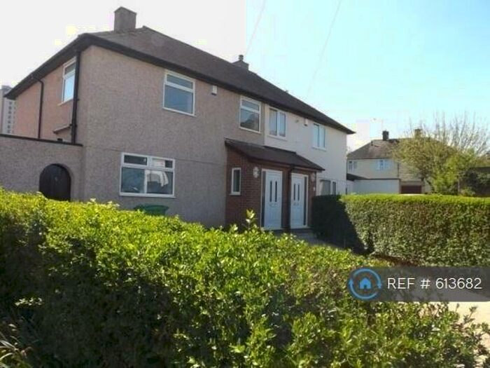 4 Bedroom Semi-Detached House To Rent In Sturgeon Avenue, Nottingham, NG11
