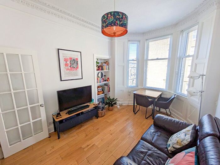 1 Bedroom Flat To Rent In Marionville Road, Meadowbank, Edinburgh, EH7