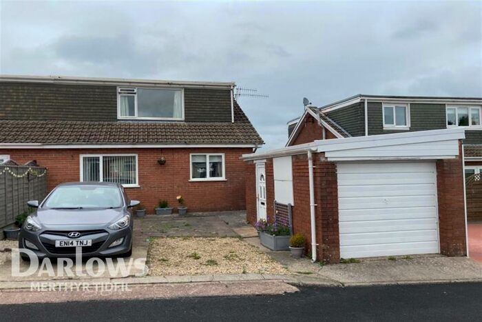 4 Bedroom Terraced House To Rent In Pembroke Close, CF48