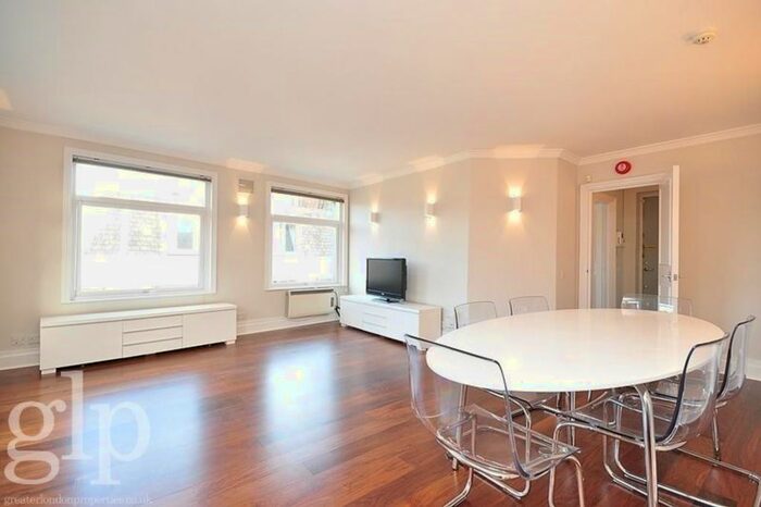 1 Bedroom Flat To Rent In Bateman Street, London, Greater London, W1D