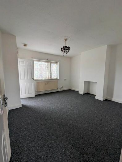 3 Bedroom Terraced House To Rent In Barnett Road, Willenhall, WV13