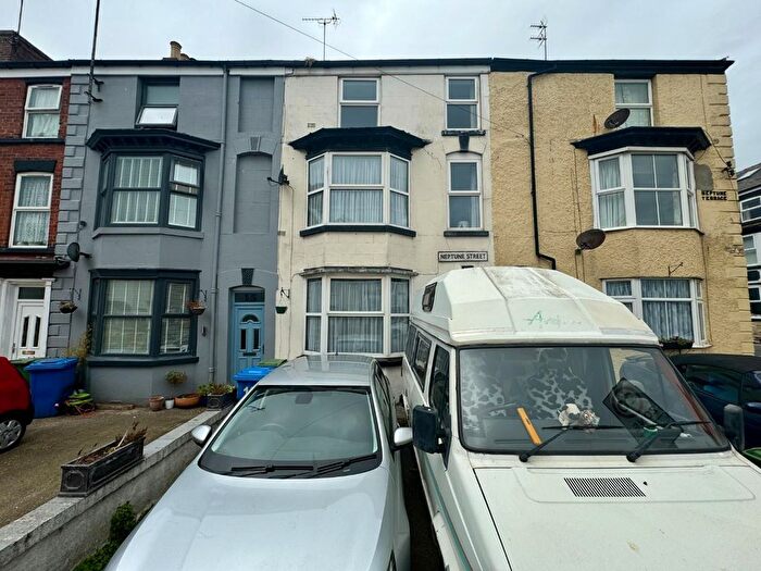4 Bedroom Terraced House To Rent In Bed Mid Terraced House, Neptune Terrace, Neptune Street, Bridlington, YO15