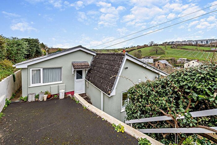 4 Bedroom Detached House For Sale In Manor Park, Kingsbridge, TQ7