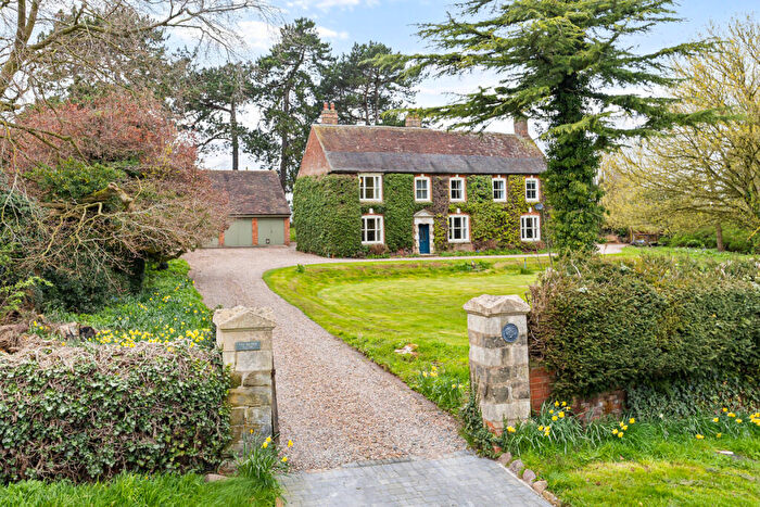 6 Bedroom Detached House For Sale In Aston Flamville, Hinckley, Leicestershire, LE10