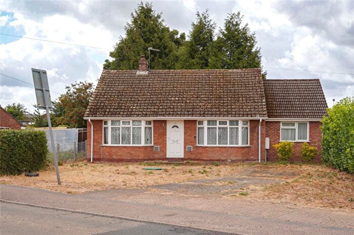3 Bedroom Bungalow For Sale In The Street, Beck Row, Bury St. Edmunds, Suffolk, IP28