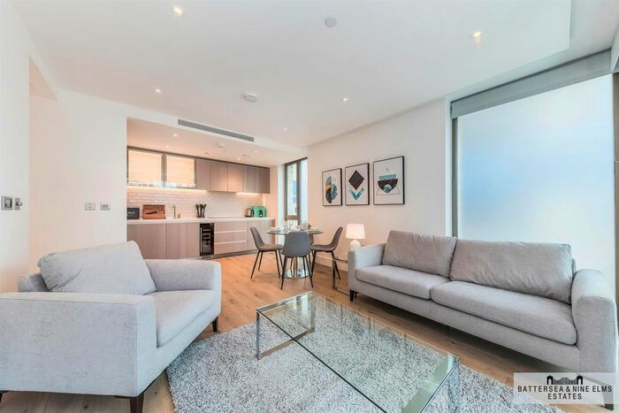 2 Bedroom Flat To Rent In Radley House, Prince Of Wales Drive, SW11