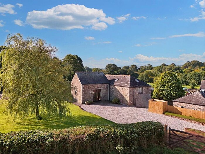 5 Bedroom Barn Conversion For Sale In Coads Green, Launceston, PL15