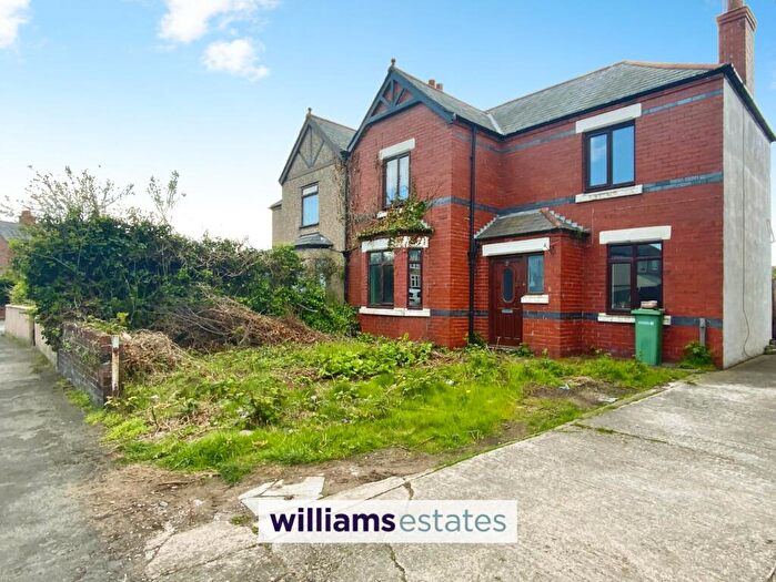 3 Bedroom Semi Detached House For Sale In Grange Road, Rhyl, LL18