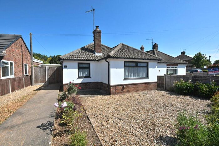 3 Bedroom Detached Bungalow For Sale In St Peters Close, West Lynn, King's Lynn, PE34