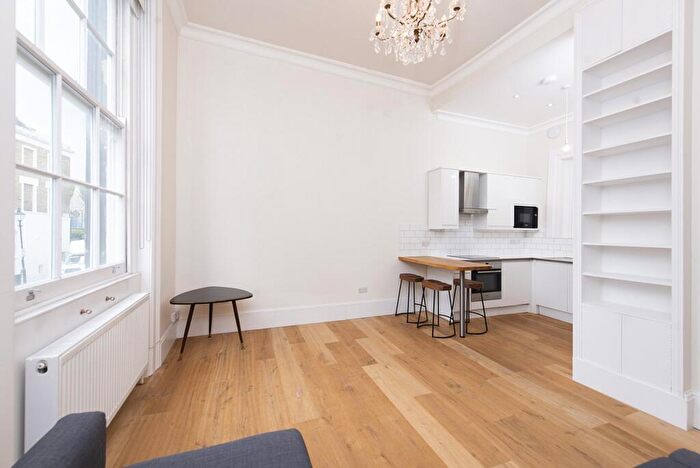 1 Bedroom Apartment To Rent In Caledonian Road, Islington, N1