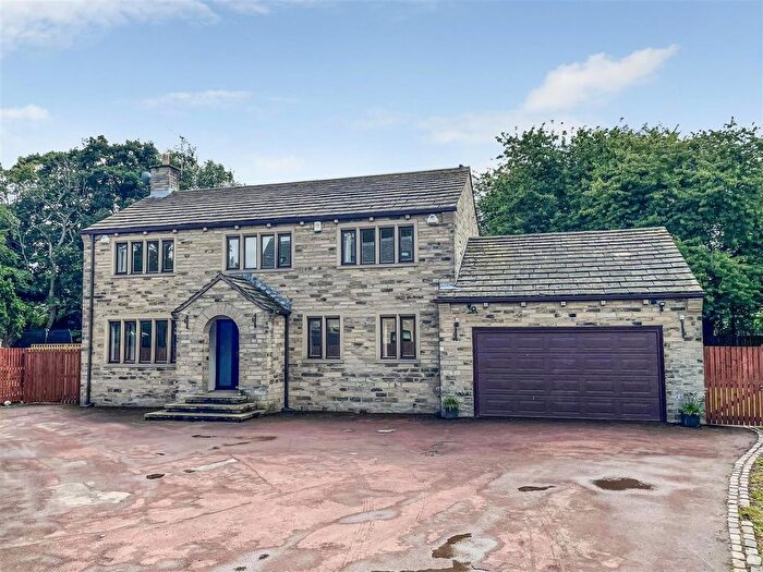 4 Bedroom Detached House To Rent In Bradford Road, Burley In Wharfedale, Ilkley, LS29