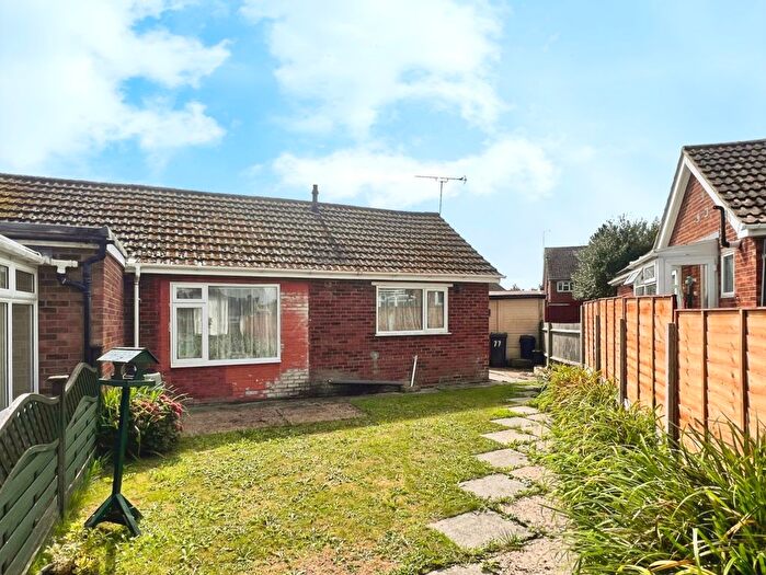2 Bedroom Bungalow For Sale In Birling Road, Willesborough, TN24