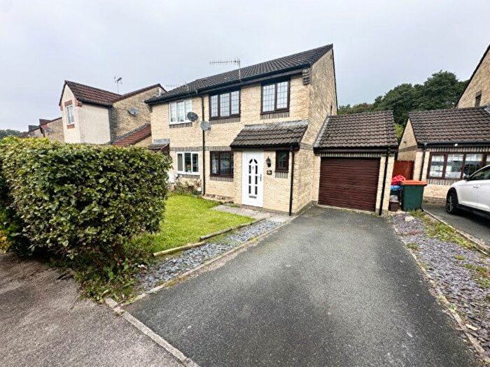 3 Bedroom Semi-Detached House To Rent In Lavender Way, Rogerstone, NP10