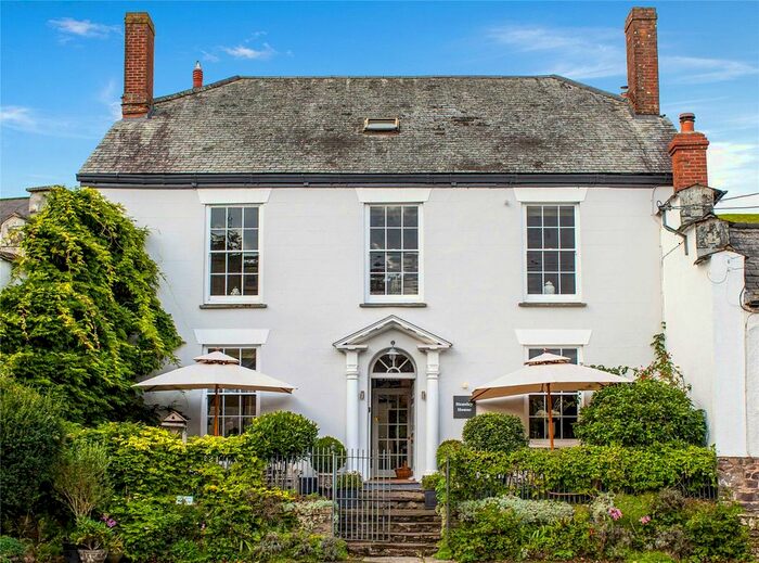 8 Bedroom Detached House For Sale In Heasley Mill, South Molton, Devon EX36