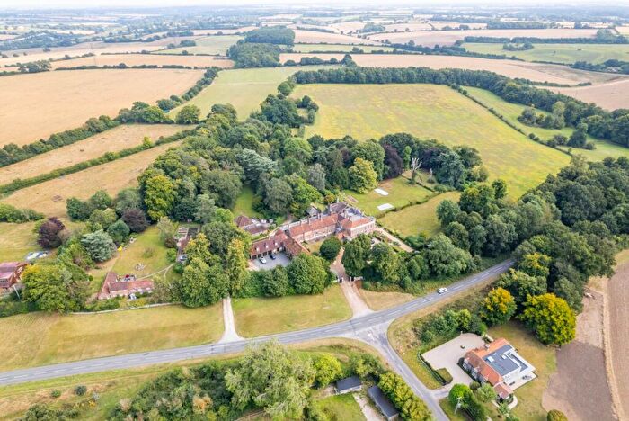 3 Bedroom House For Sale In Cheverells Green, Markyate, St. Albans, Hertfordshire, AL3