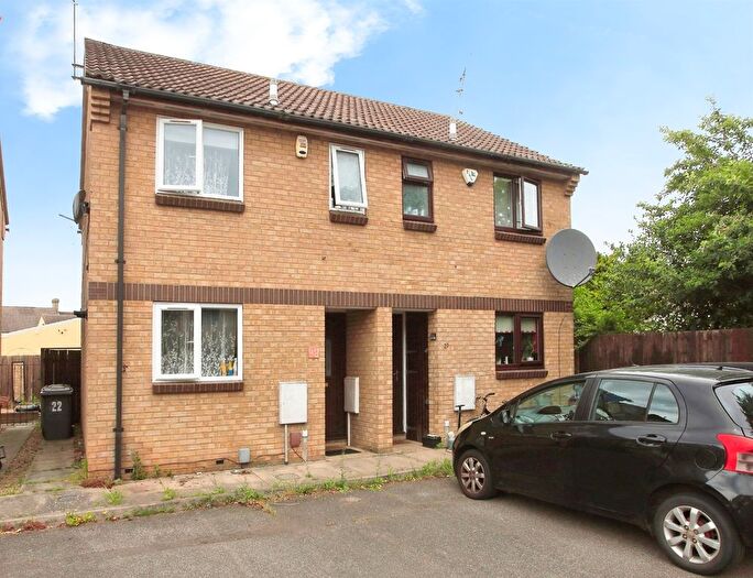 2 Bedroom Semi Detached House For Sale In Brancepeth Place, Peterborough, PE2