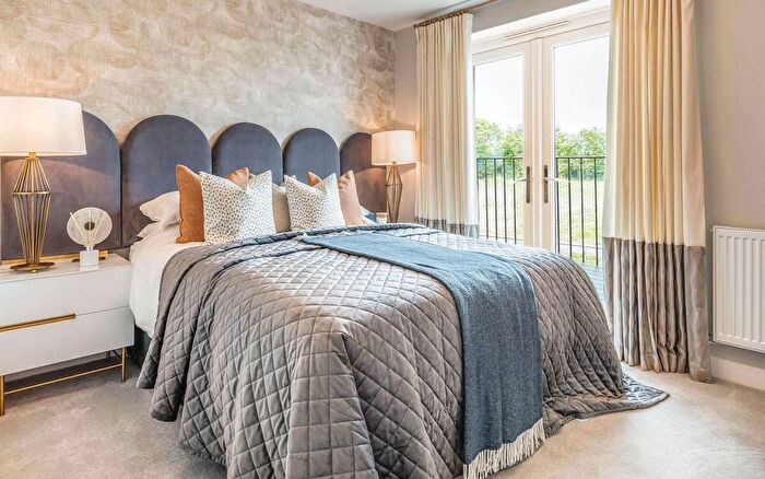 2 Bedroom Flat For Sale In Bullockstone Road, Herne Bay, CT6