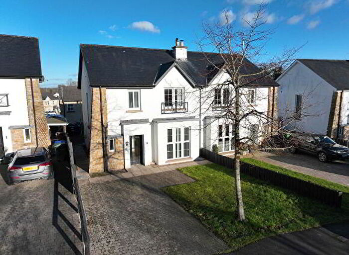 3 Bedroom Semi-Detached House For Sale In Devenish Manor, Enniskillen, BT74