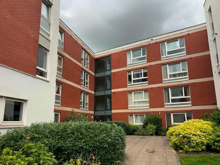 2 Bedroom Flat To Rent In Hanson Park, Glasgow, G31