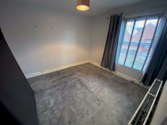 3 Bedroom Terraced House For Sale In Highfield Road, Salford, M6