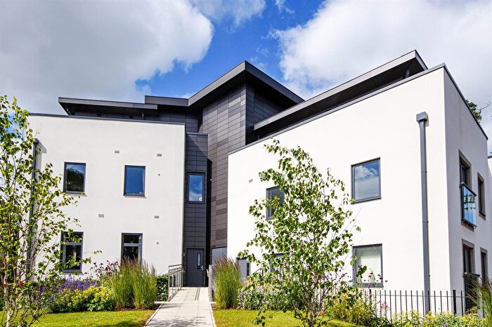 2 Bedroom Flat To Rent In Pittville Crescent, Cheltenham, GL52