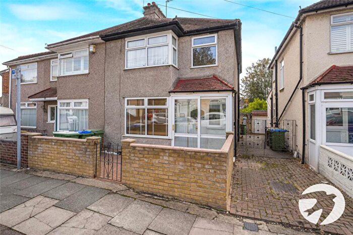 3 Bedroom Semi-Detached House For Sale In Ruskin Avenue, Welling, Kent, DA16