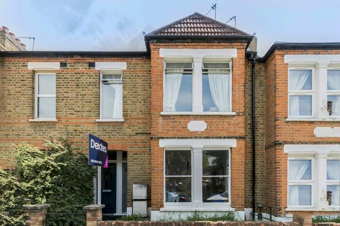 1 Bedroom Property To Rent In Oaklands Road, London, W7