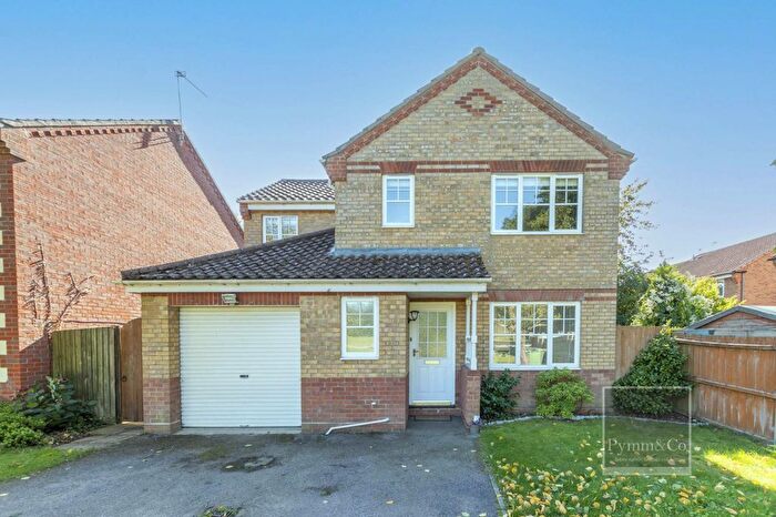 4 Bedroom Detached House For Sale In Wilks Farm Drive, Sprowston, NR7
