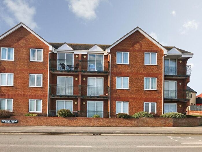 1 Bedroom Flat For Sale In North Marine Drive, Bridlington, YO15