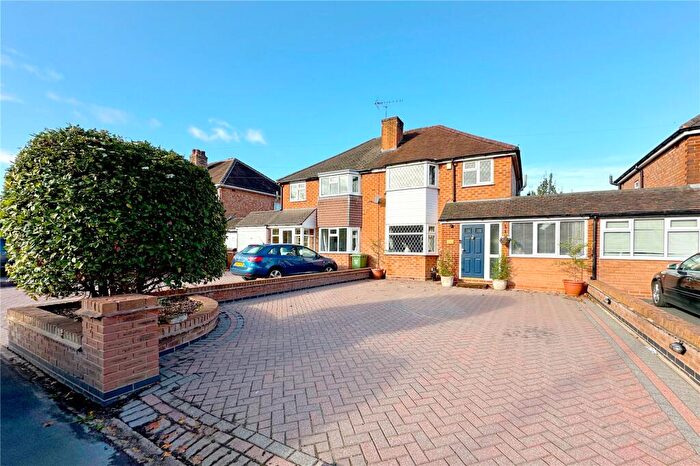 4 Bedroom Semi-Detached House For Sale In Damson Lane, Solihull, B92