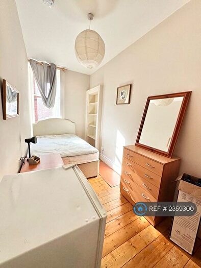 4 Bedroom Flat To Rent In Townhead Terrace, Paisley, PA1
