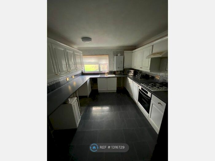 2 Bedroom Flat To Rent In Green Park Road, Southampton, SO16